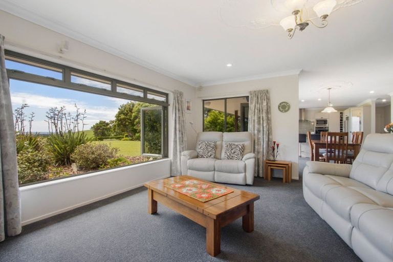 Photo of property in 281a Lund Road, Aongatete, 3178