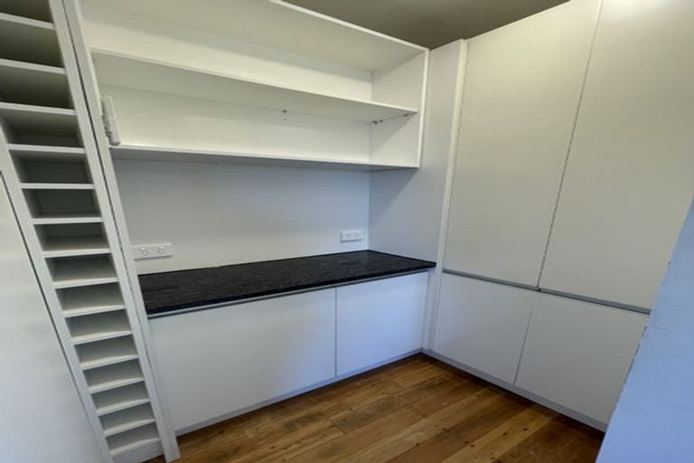 Photo of property in 57 Gloria Avenue, Te Atatu Peninsula, Auckland, 0610