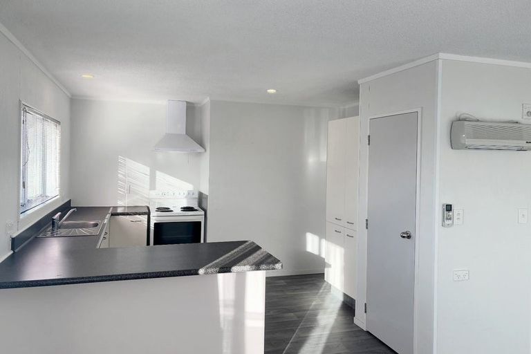 Photo of property in 1/25 Hinton Road, Taradale, Napier, 4112
