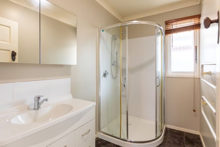 Photo of property in 41 Ross Street, Woodville, 4920