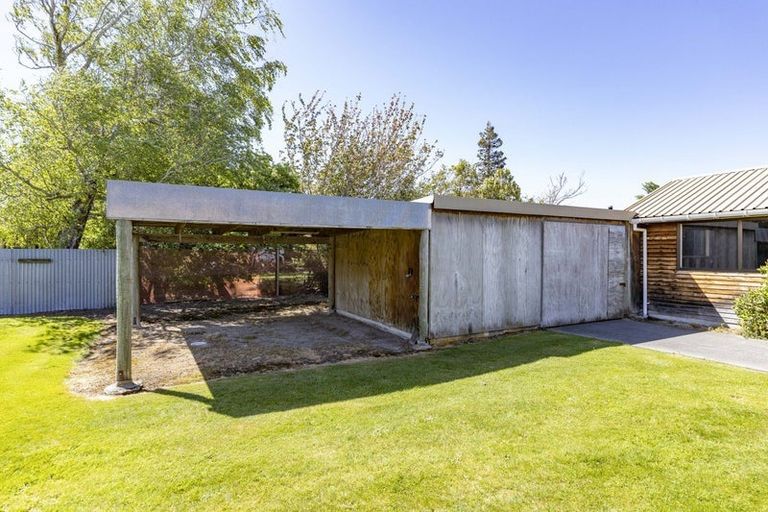 Photo of property in 24 Burnett Street, Oxford, 7430