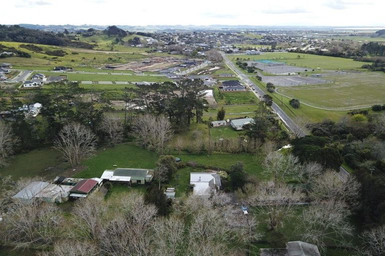 Photo of property in 654 Inland Road, Helensville, 0875