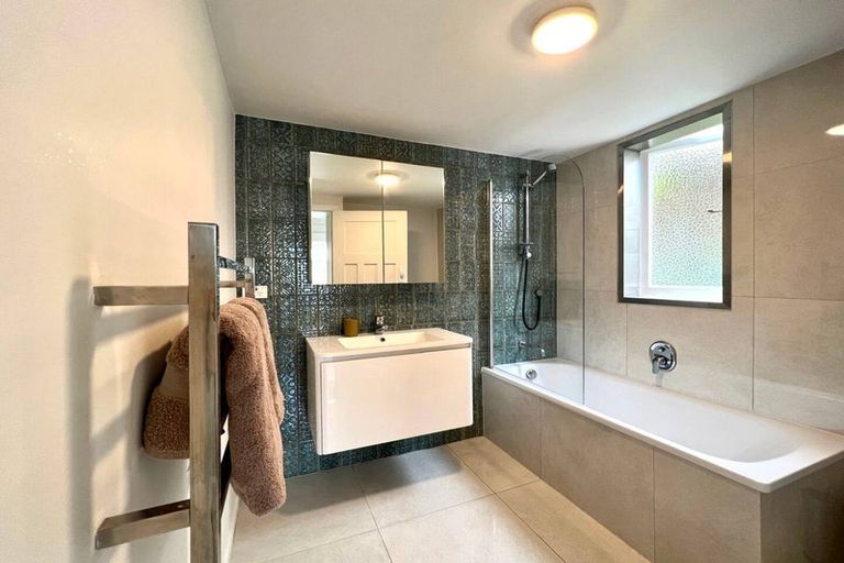 Photo of property in 8 Macky Avenue, Devonport, Auckland, 0624