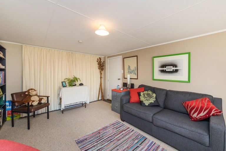 Photo of property in 15 Pirinoa Street, Feilding, 4702