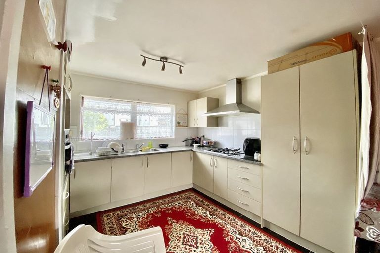 Photo of property in 2/65 Fitzroy Street, Papatoetoe, Auckland, 2104