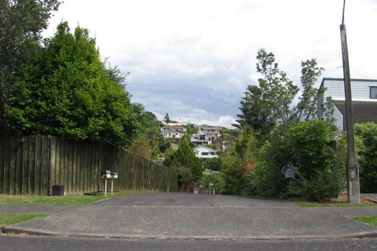 Photo of property in 1/58 Waiau Street, Torbay, Auckland, 0630