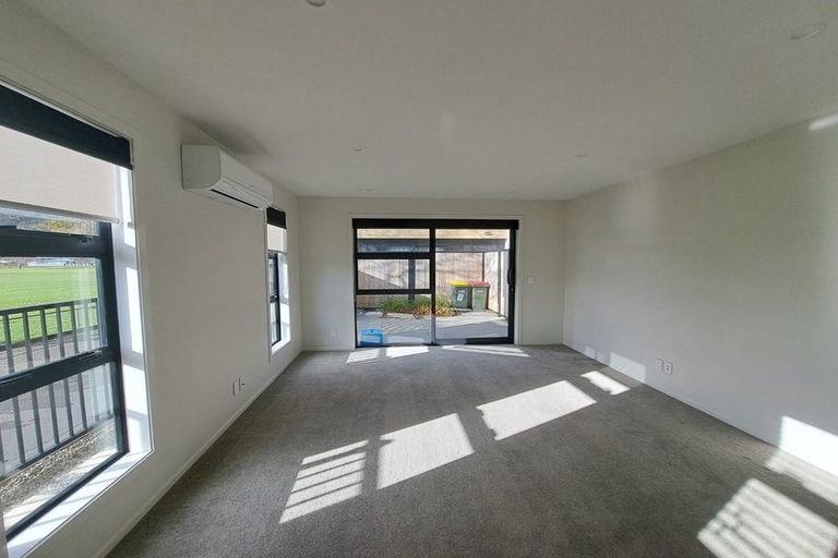 Photo of property in 1/28 Fitzherbert Road, Wainuiomata, Lower Hutt, 5014