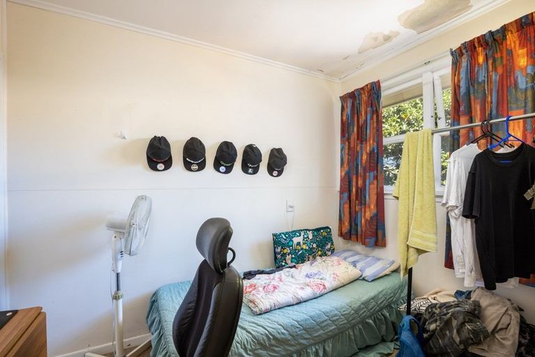 Photo of property in 115 Pendarves Street, New Plymouth, 4312