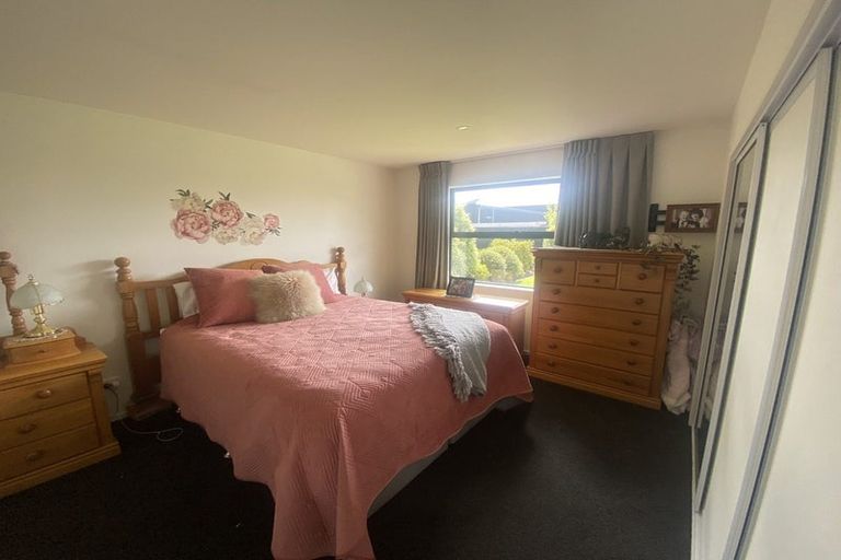 Photo of property in 124 Northbrook Road, Rangiora, 7400