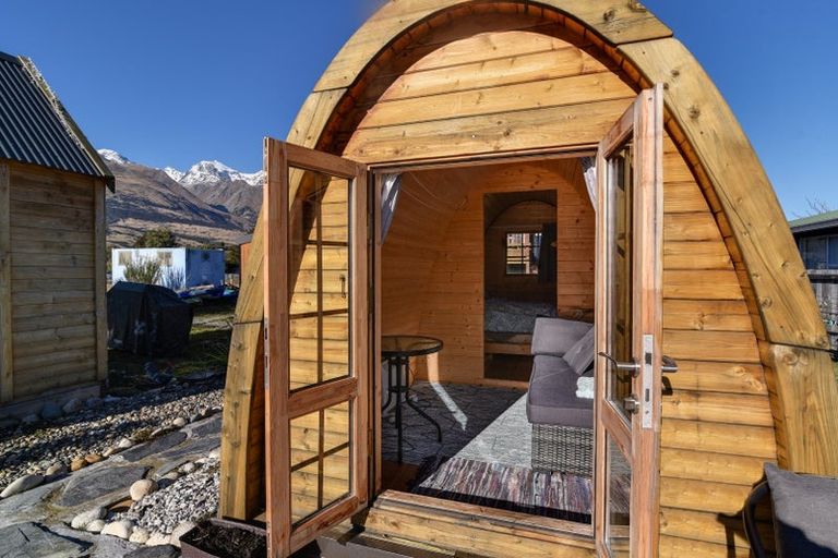 Photo of property in 13 Forbes Place, Glenorchy, 9372