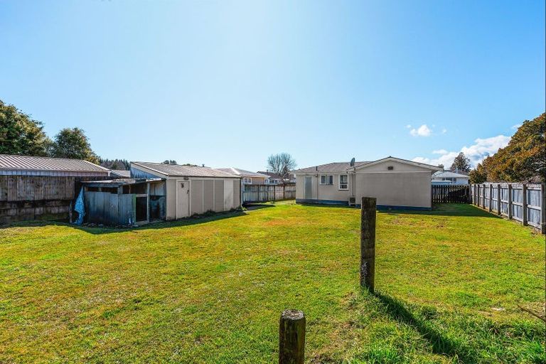 Photo of property in 39 Maria Place, Turangi, 3334