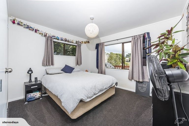 Photo of property in 47a Rehia Road, Massey, Auckland, 0614