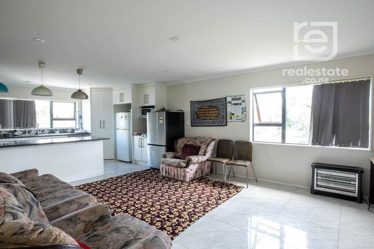 Photo of property in 11b Lochinver Road, Papatoetoe, Auckland, 2025