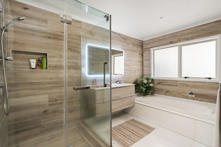 Photo of property in 26 Valley View, Bethlehem, Tauranga, 3110