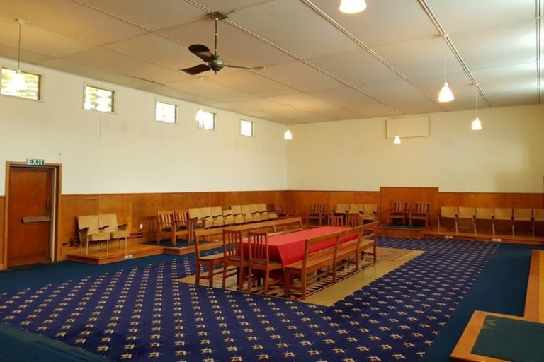 Photo of property in 8 Marine Parade, Wairoa, 4108