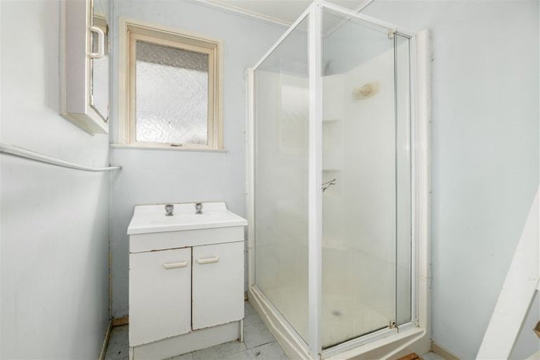 Photo of property in 87b Edmonton Road, Henderson, Auckland, 0612