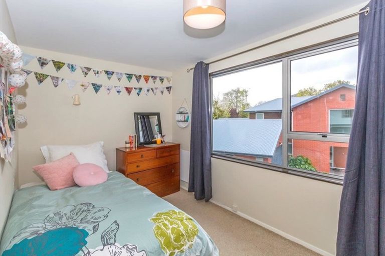 Photo of property in 6a Lynfield Avenue, Ilam, Christchurch, 8041