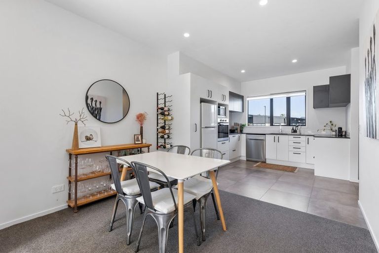 Photo of property in 8 Joshua Carder Drive, Hobsonville, Auckland, 0616