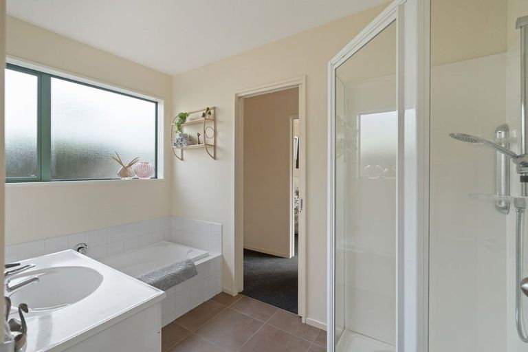 Photo of property in 7a Marsack Crescent, Halswell, Christchurch, 8025