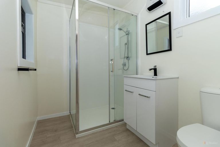 Photo of property in 29 South Terrace Road, Geraldine, 7930