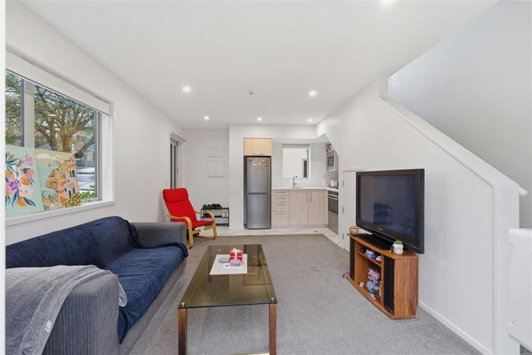 Photo of property in 17/257 Armagh Street, Christchurch Central, Christchurch, 8011