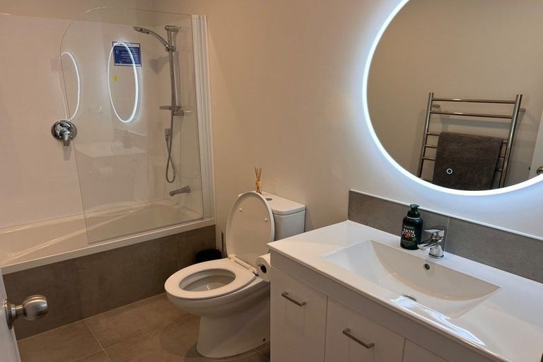 Photo of property in 21 Kutukutu Street, Takanini, 2112