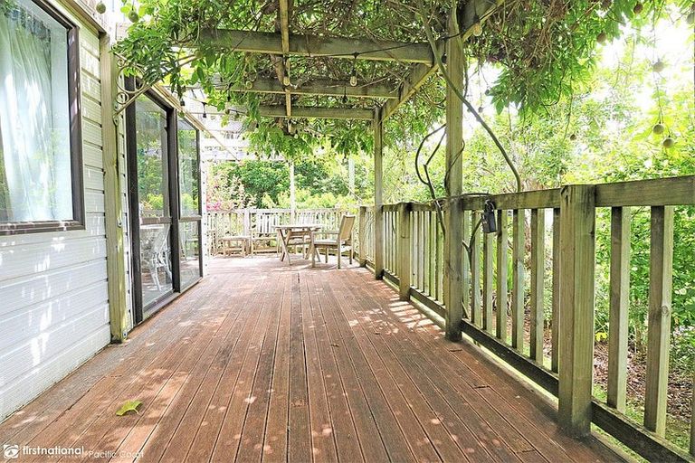 Photo of property in 10 Stingray Crescent, Whiritoa, Whangamata, 3691