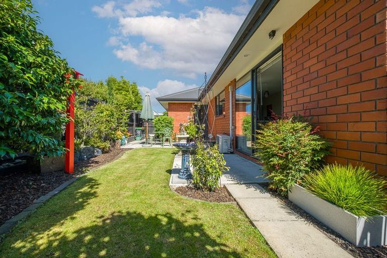 Photo of property in 9 Clinton Lane, Woolston, Christchurch, 8062