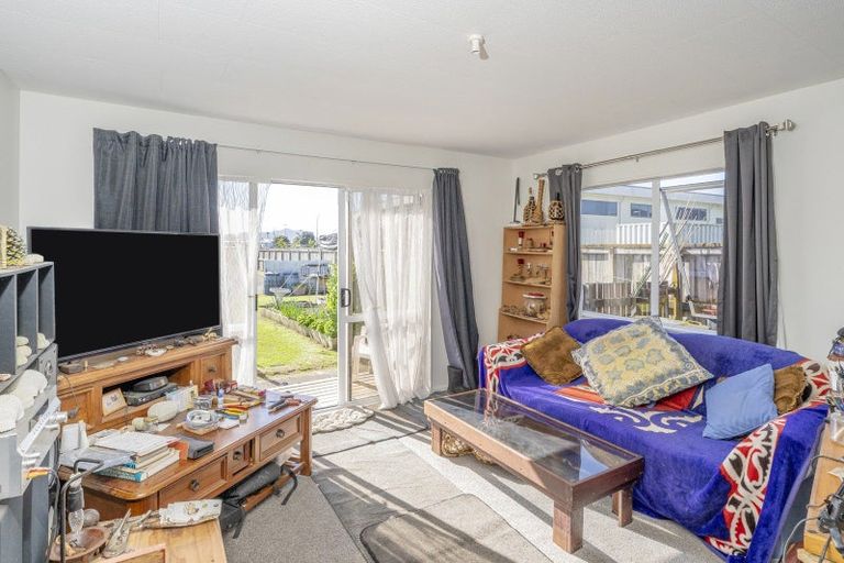 Photo of property in 6 Joan Gaskell Drive, Whitianga, 3510