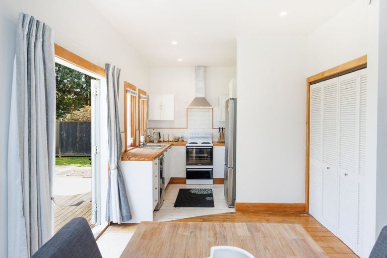Photo of property in 392 Botanical Road, West End, Palmerston North, 4412