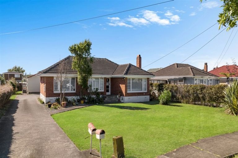 Photo of property in 21 Franklin Avenue, Papatoetoe, Auckland, 2024