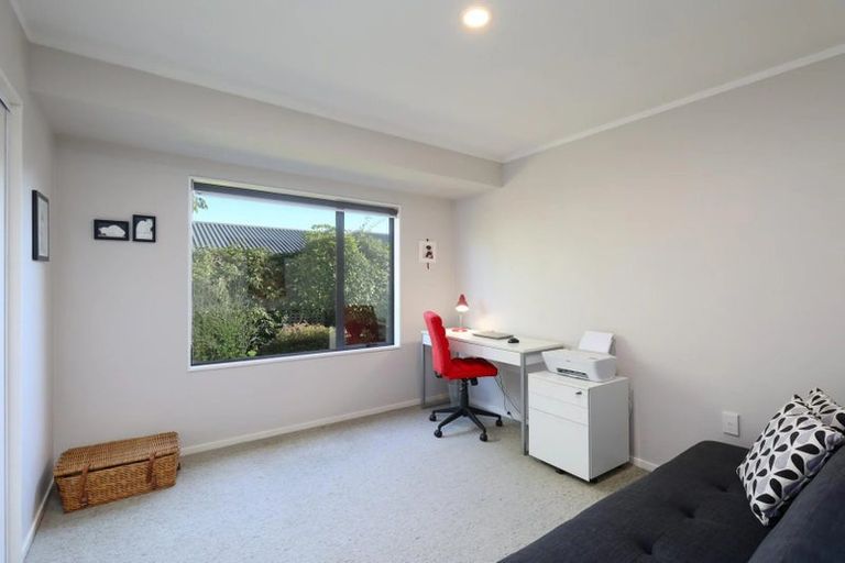 Photo of property in 21 Arbor-lea Avenue, Richmond, 7020