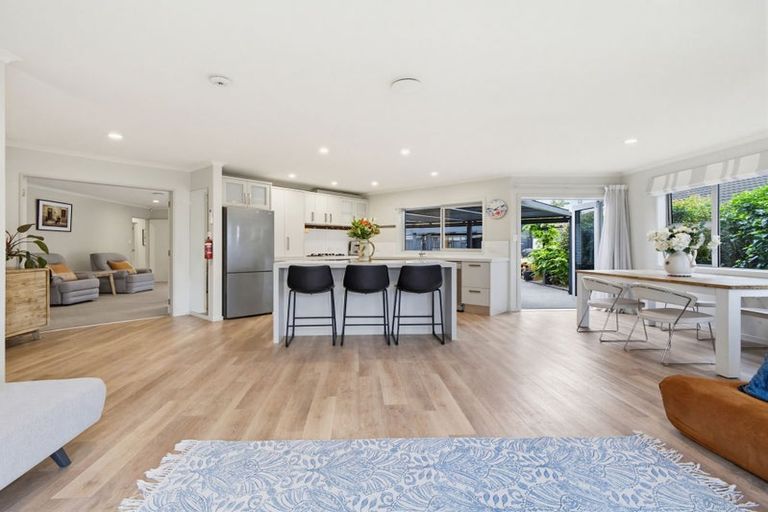 Photo of property in 636 Grenada Street, Papamoa Beach, Papamoa, 3118