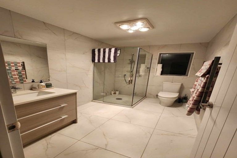Photo of property in 89b William Bayes Place, Red Beach, 0932