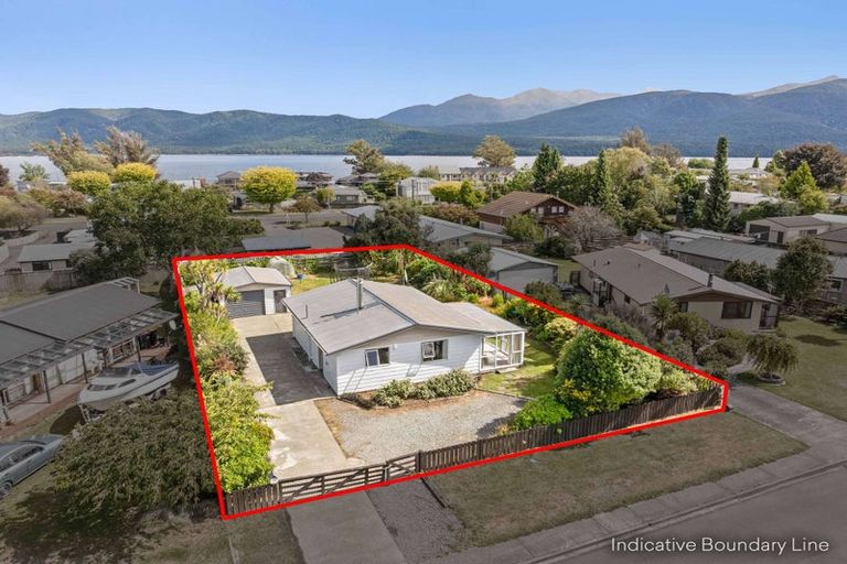 Photo of property in 33 Henry Street, Te Anau, 9600