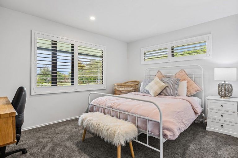 Photo of property in 301 School Road, West Eyreton, Rangiora, 7475