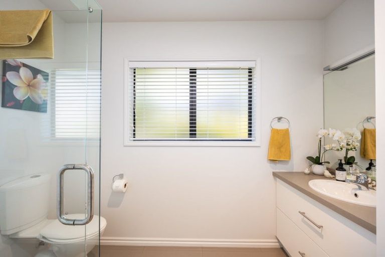 Photo of property in 97 Branch Road, Highlands Park, New Plymouth, 4312