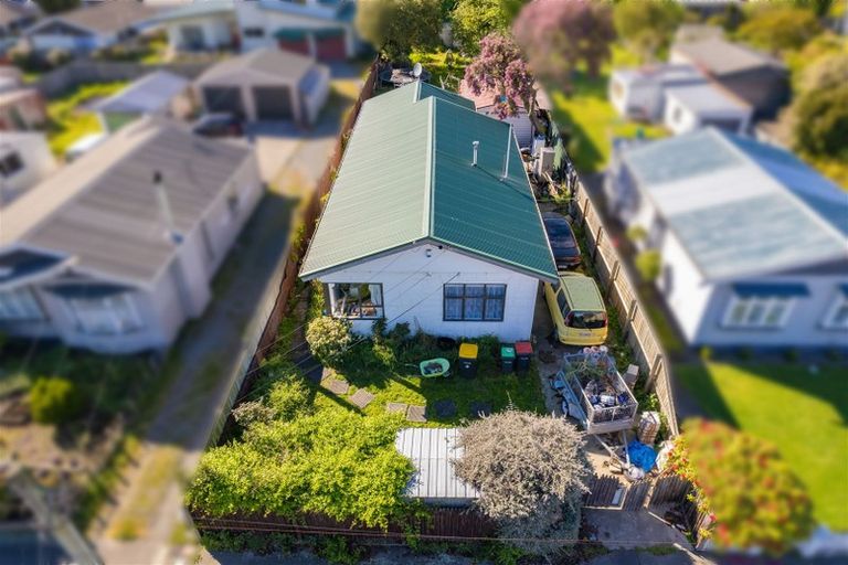 Photo of property in 106 Mackworth Street, Woolston, Christchurch, 8062