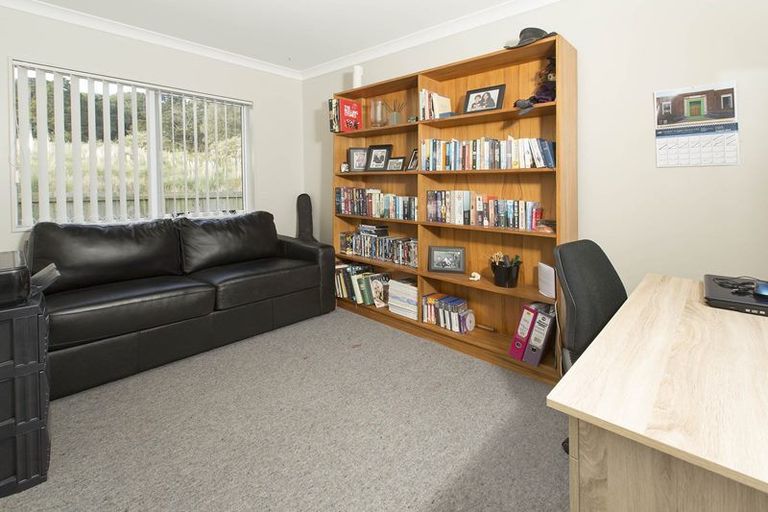 Photo of property in 91 Ridgeway Drive, Te Kamo, Whangarei, 0112