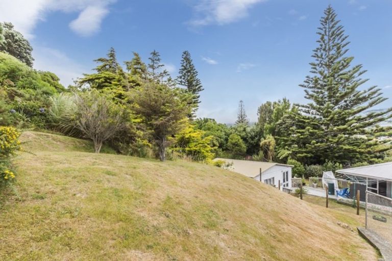 Photo of property in 11 The Spinney, Titahi Bay, Porirua, 5022