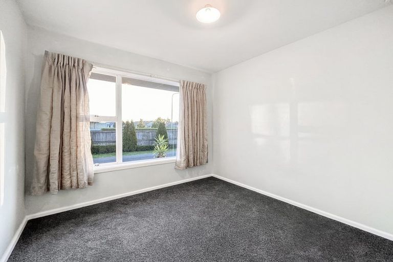 Photo of property in 15 Steele Street, Hornby, Christchurch, 8042
