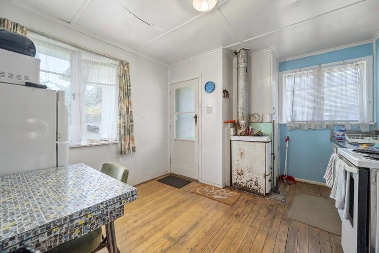 Photo of property in 11 Park Road, Western Heights, Rotorua, 3015