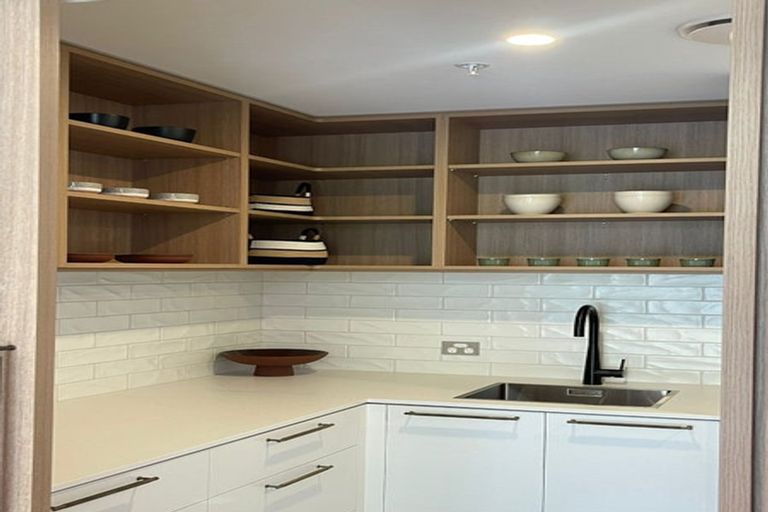 Photo of property in 71 Haven Road, Nelson, 7010