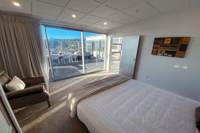 Photo of property in 22a Glendevere Terrace, Redcliffs, Christchurch, 8081