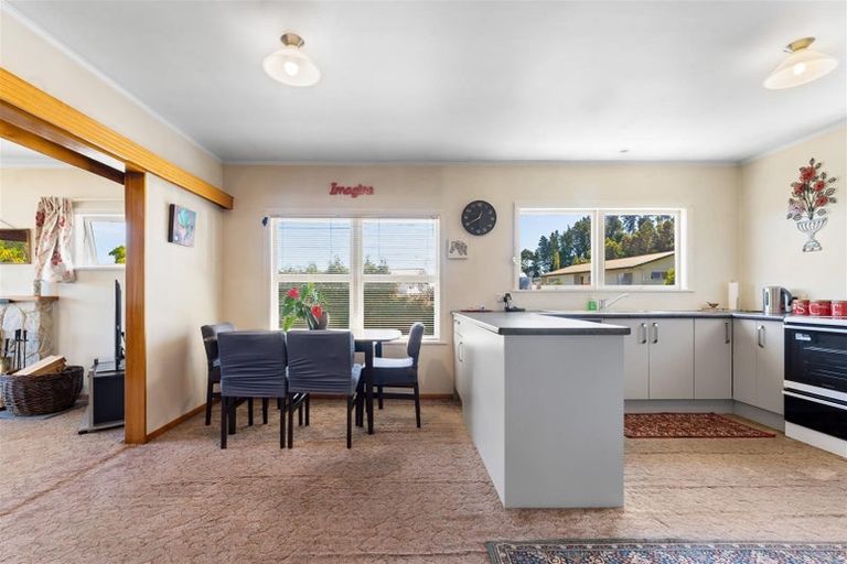 Photo of property in 33 Rainbow Drive, Atawhai, Nelson, 7010