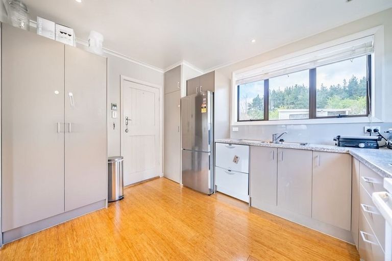 Photo of property in 17 Mcgowan Road, Wainuiomata, Lower Hutt, 5014