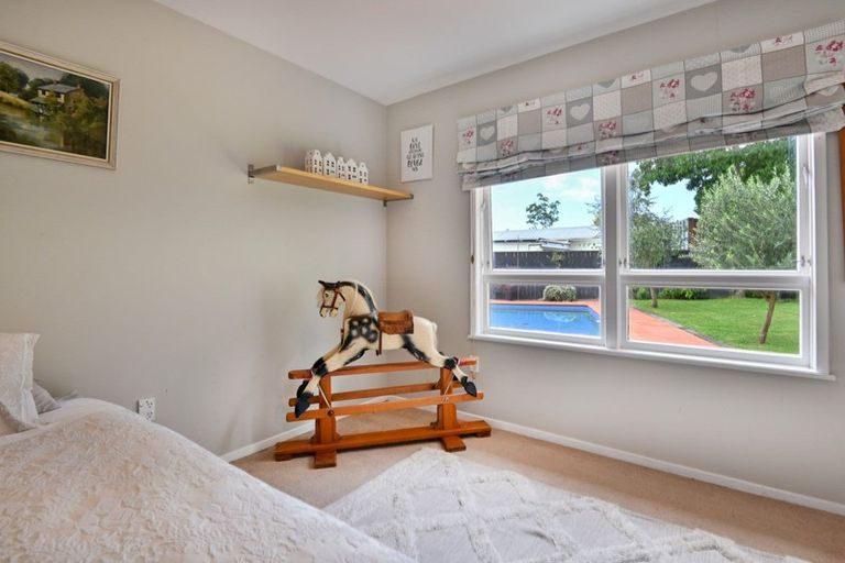 Photo of property in 42 Guthrie Road, Havelock North, 4130