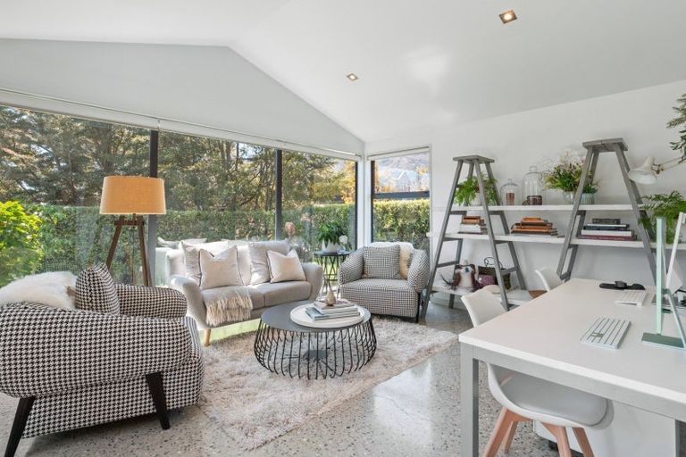 Photo of property in 2 Aberdare Court, Jacks Point, Queenstown, 9371