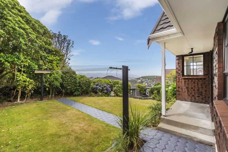 Photo of property in 30 Satara Crescent, Khandallah, Wellington, 6035