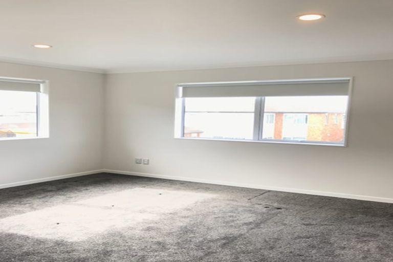 Photo of property in 17 Carrickdawson Drive, Flat Bush, Auckland, 2019